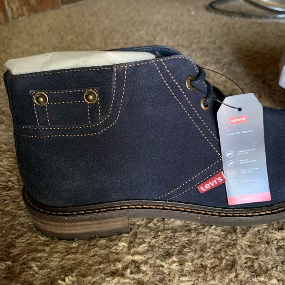 Brand New Levi’s chukka suede Boot - Picture 3 of 7